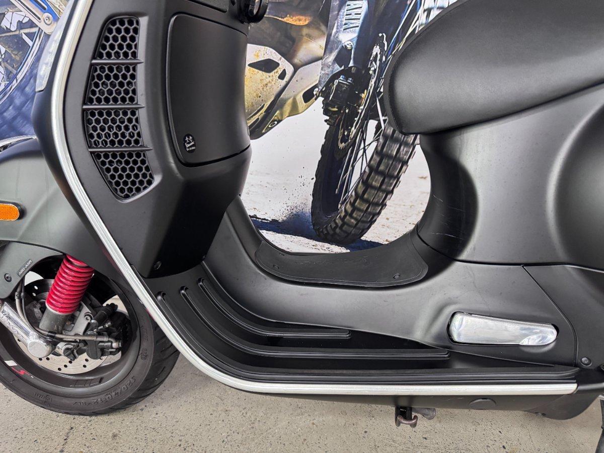 2021 VESPA GTS 300 SUPER SPORT HPE SCOOTER
