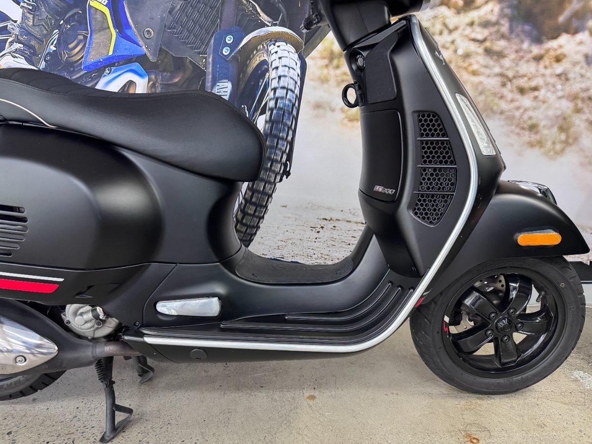 2021 VESPA GTS 300 SUPER SPORT HPE SCOOTER