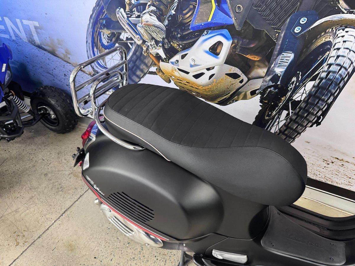 2021 VESPA GTS 300 SUPER SPORT HPE SCOOTER