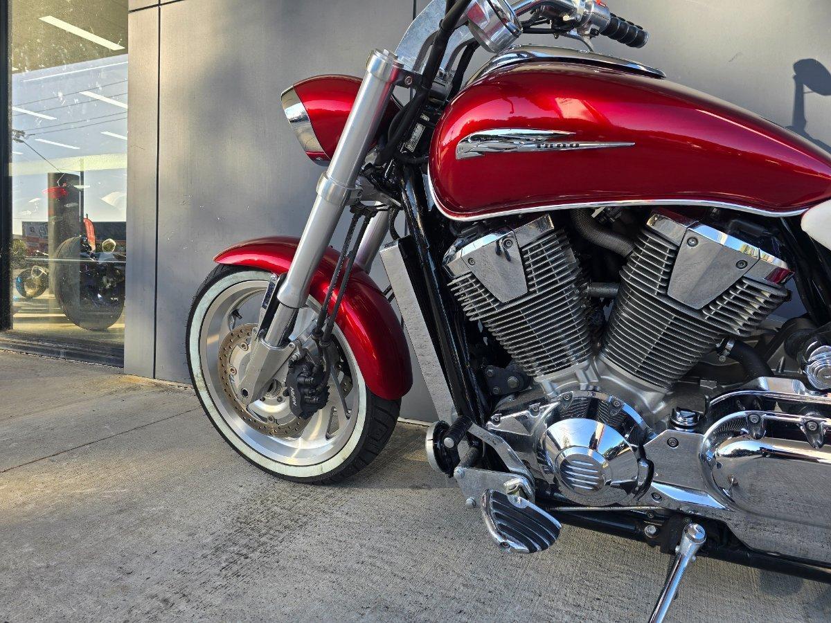 2002 HONDA VTX1800C CRUISER