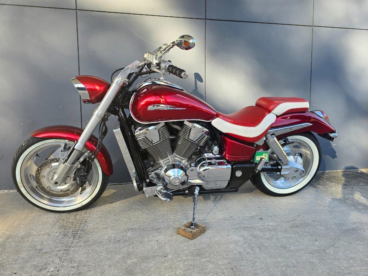 2002 HONDA VTX1800C CRUISER
