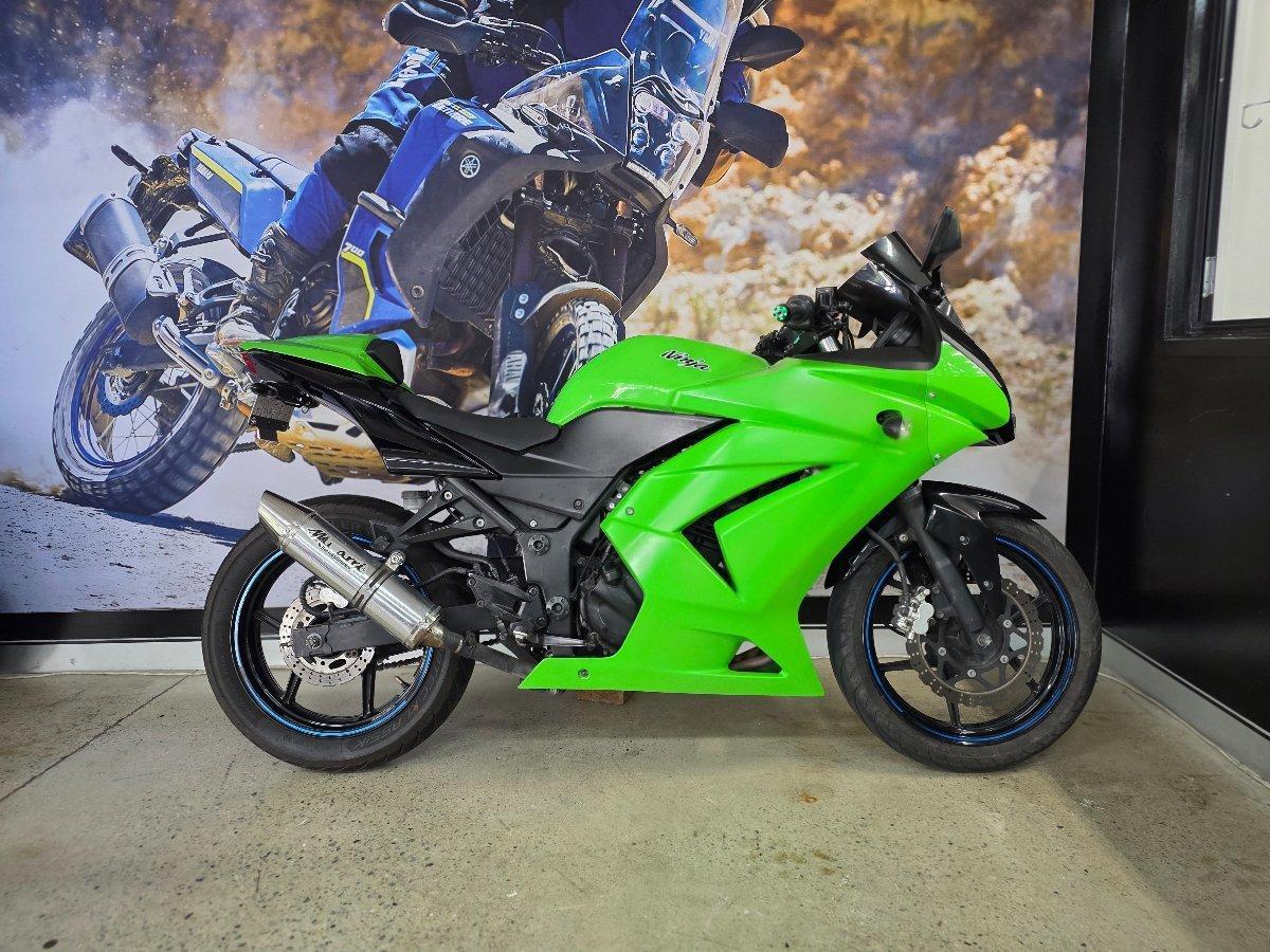 2012 KAWASAKI NINJA 250R SE (EX250J) SPORTS