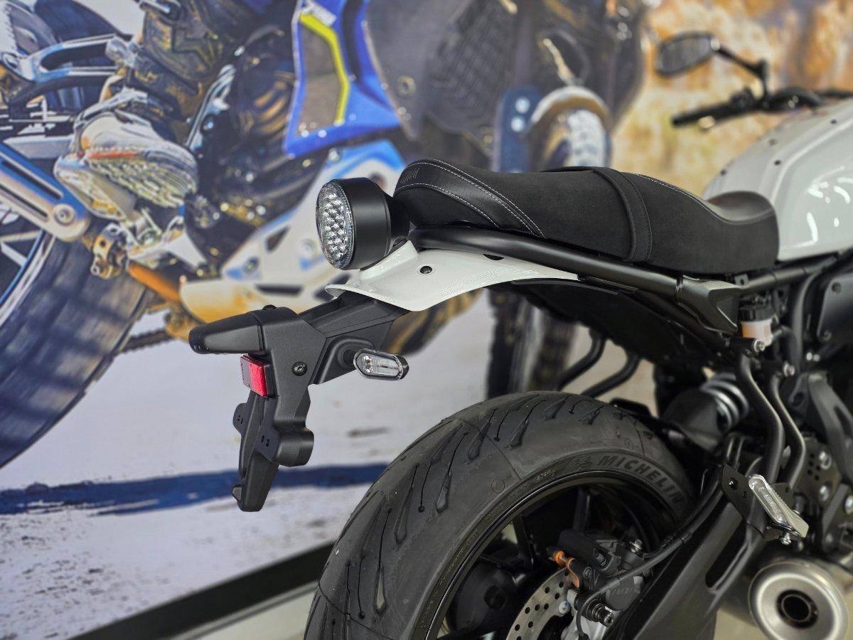 2025 YAMAHA XSR700 ROAD
