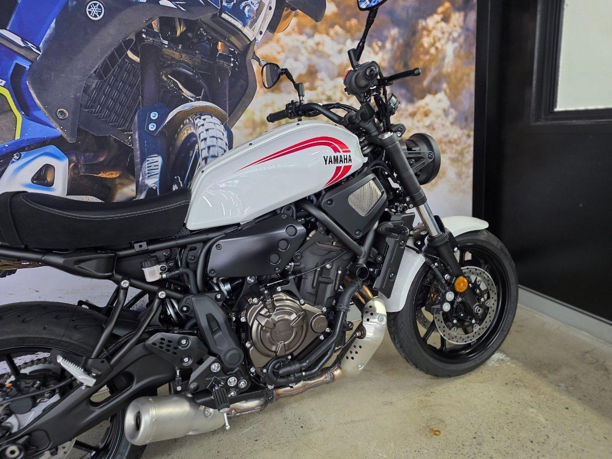 2025 YAMAHA XSR700 ROAD