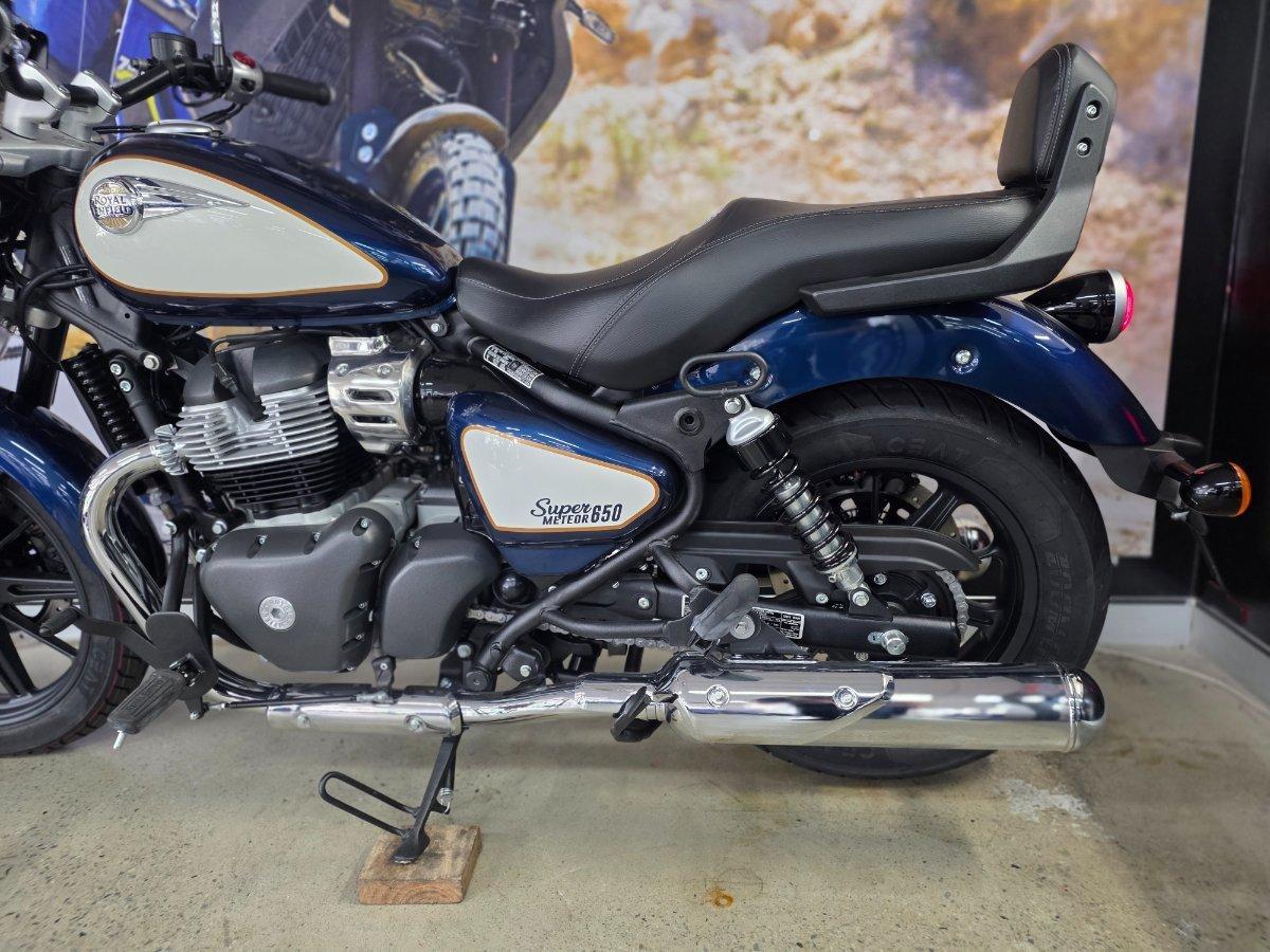 2025 ROYAL ENFIELD SUPER METEOR 650 ROAD