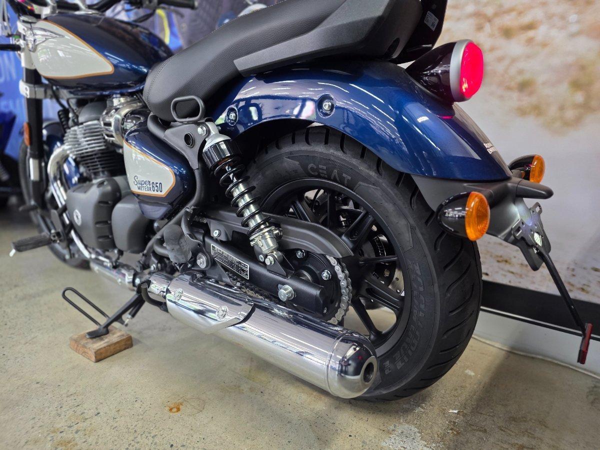 2025 ROYAL ENFIELD SUPER METEOR 650 ROAD