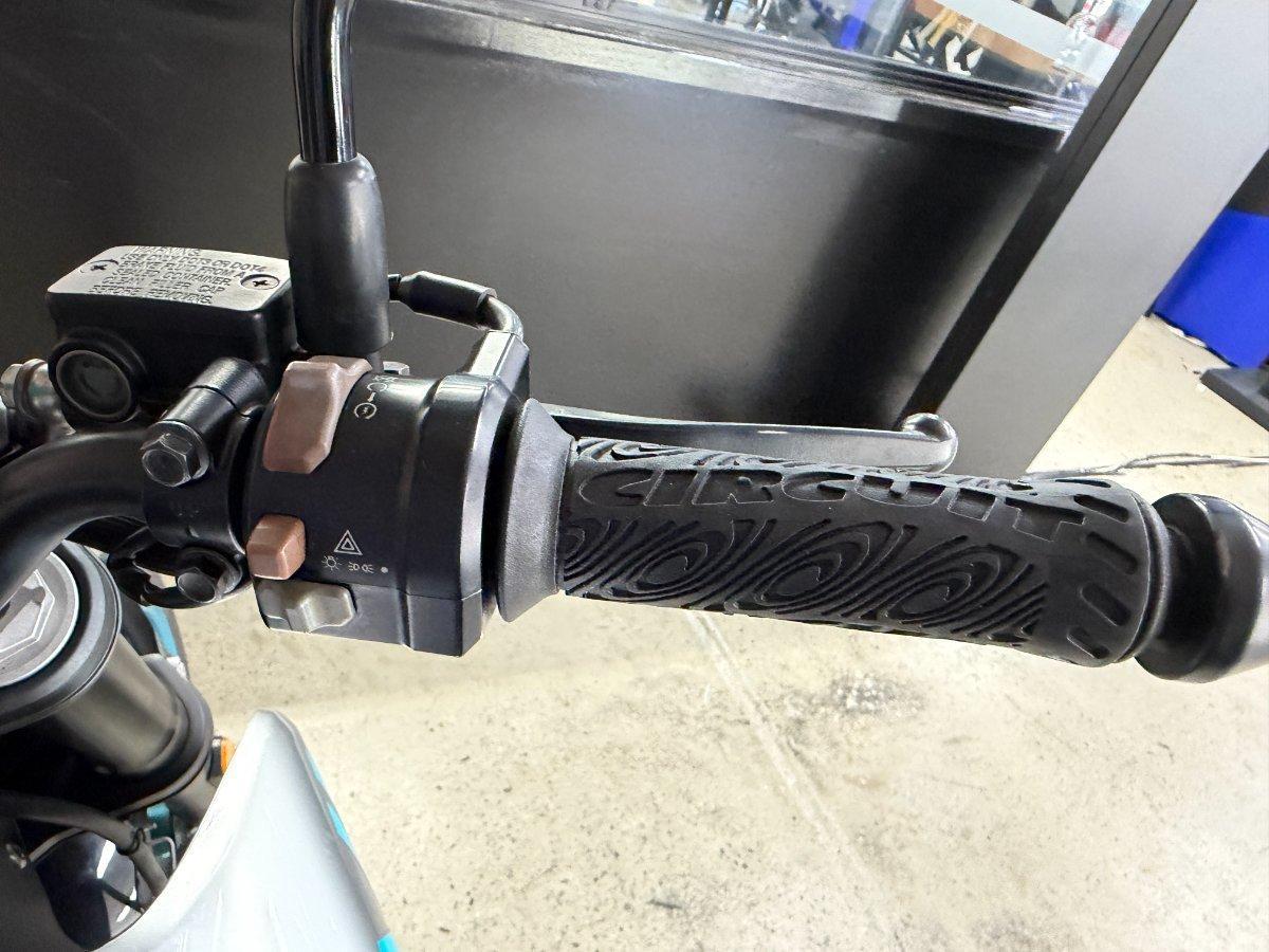 2021 CF MOTO 250 NK ROAD