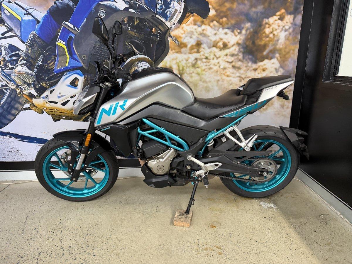 2021 CF MOTO 250 NK ROAD