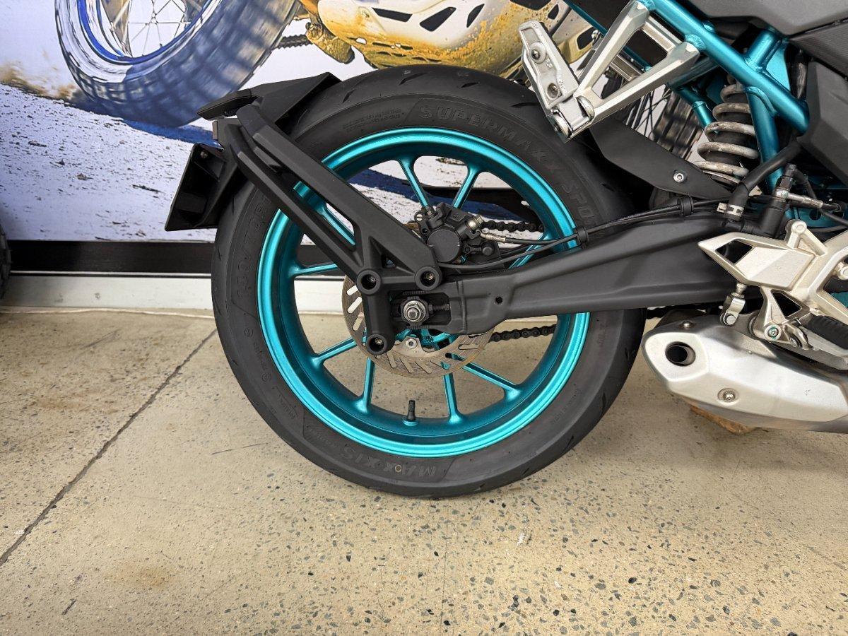 2021 CF MOTO 250 NK ROAD