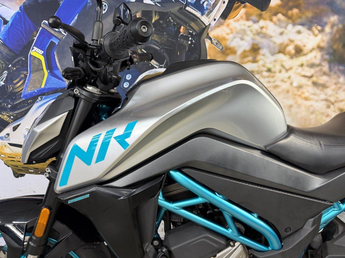 2021 CF MOTO 250 NK ROAD