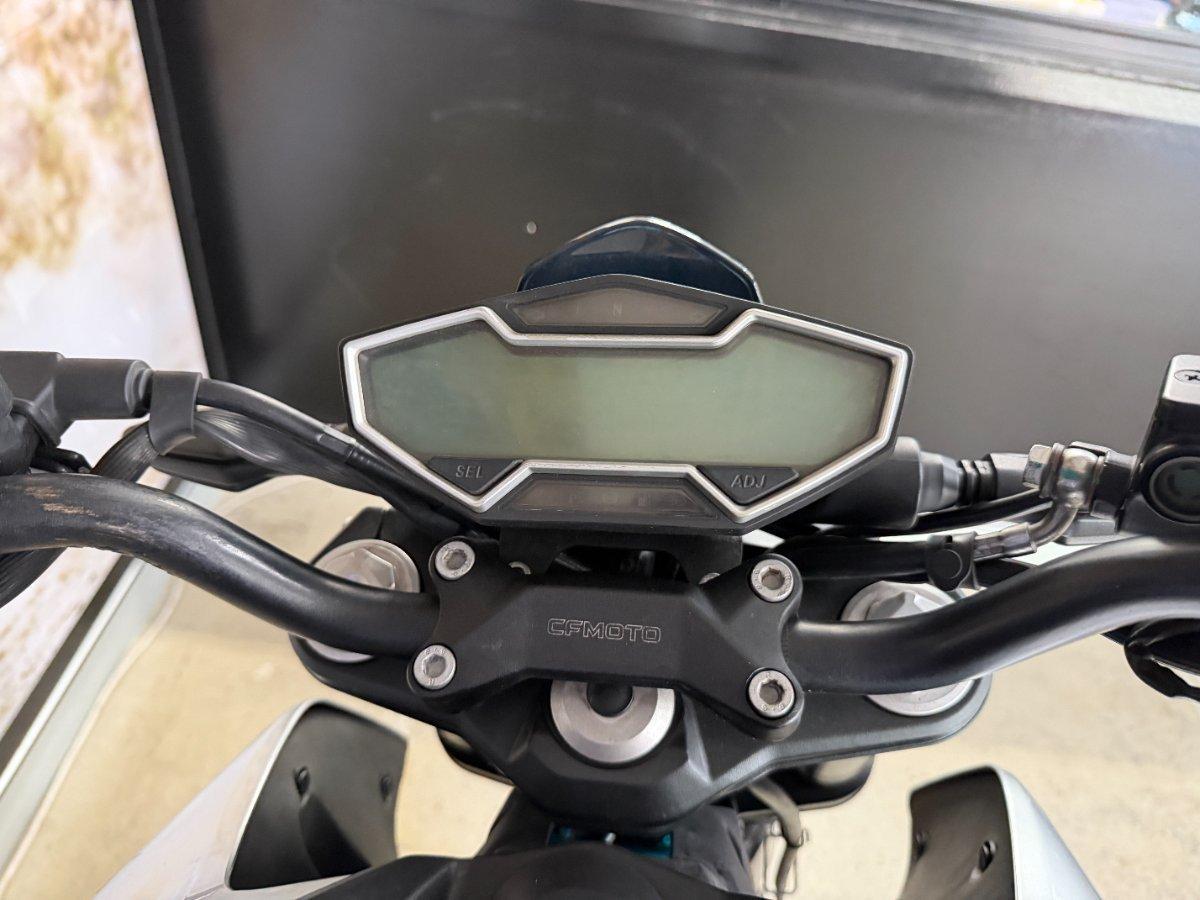 2021 CF MOTO 250 NK ROAD