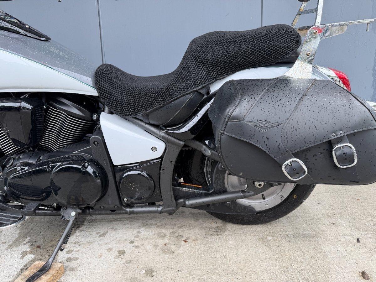 2010 KAWASAKI VULCAN 900 CUSTOM CRUISER