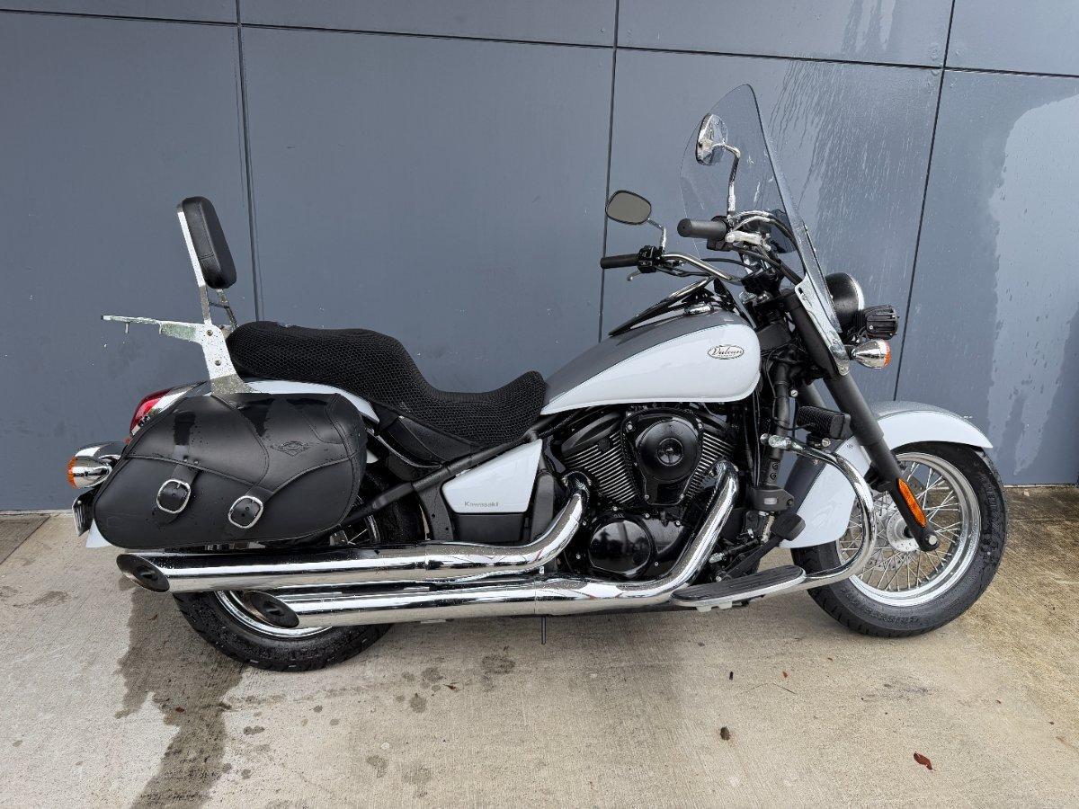 2010 KAWASAKI VULCAN 900 CUSTOM CRUISER