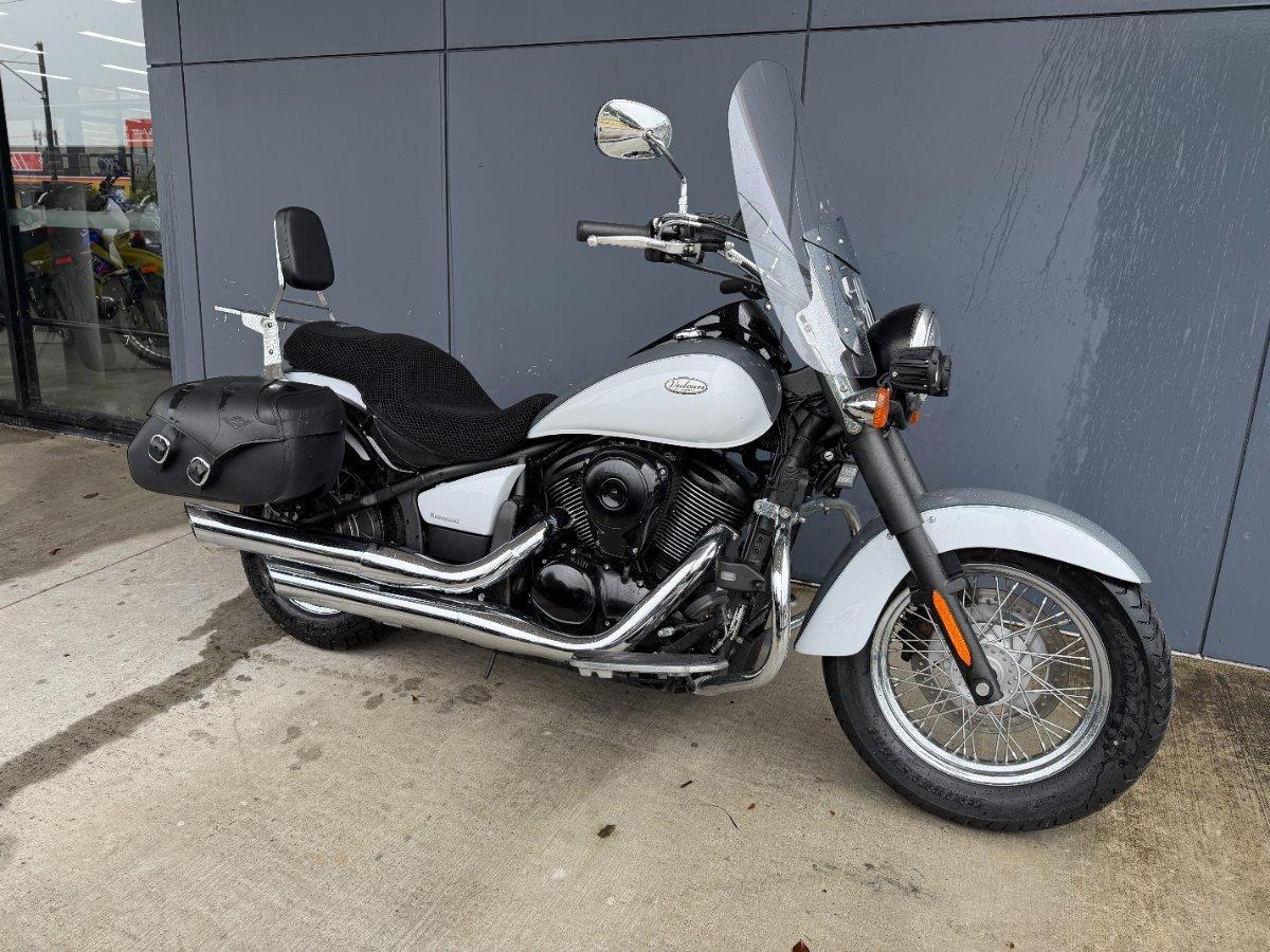 2010 KAWASAKI VULCAN 900 CUSTOM CRUISER