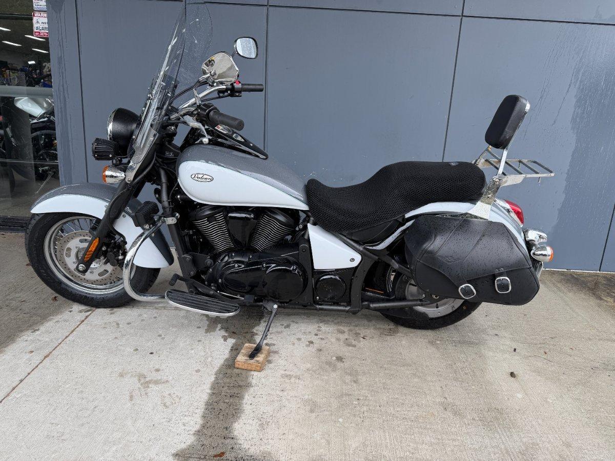 2010 KAWASAKI VULCAN 900 CUSTOM CRUISER