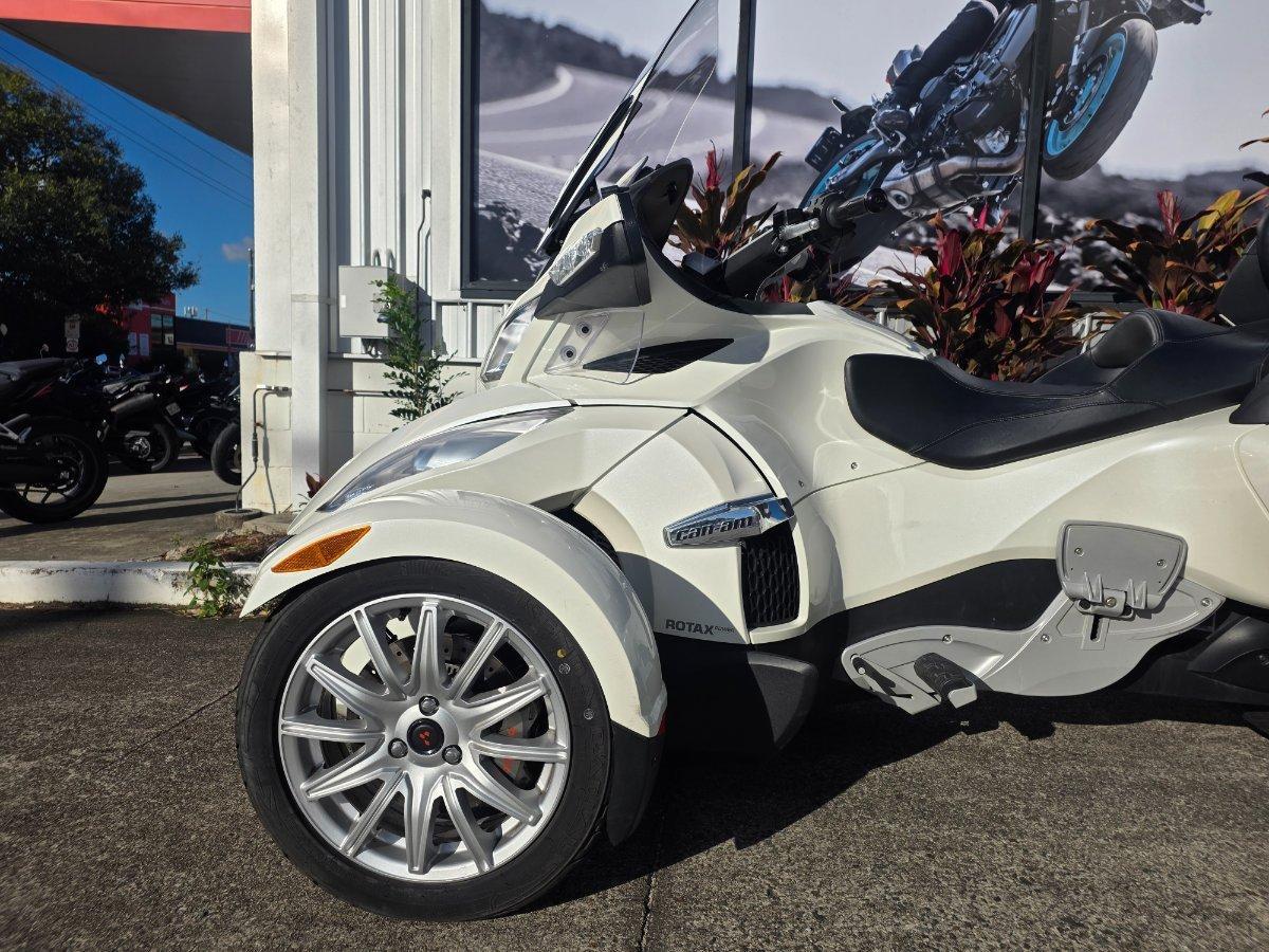 2017 CAN-AM SPYDER RT STD SM6 CRUISER