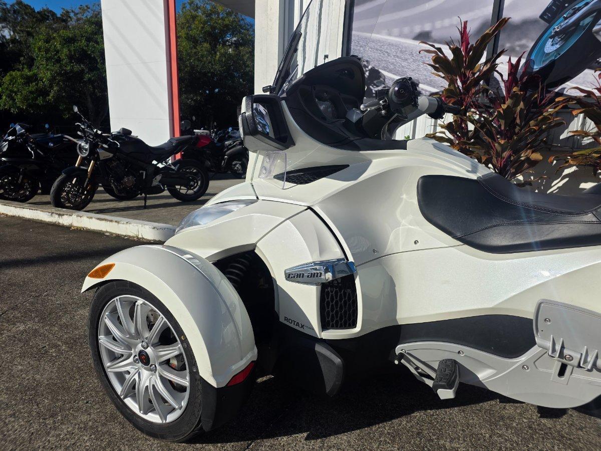 2017 CAN-AM SPYDER RT STD SM6 CRUISER