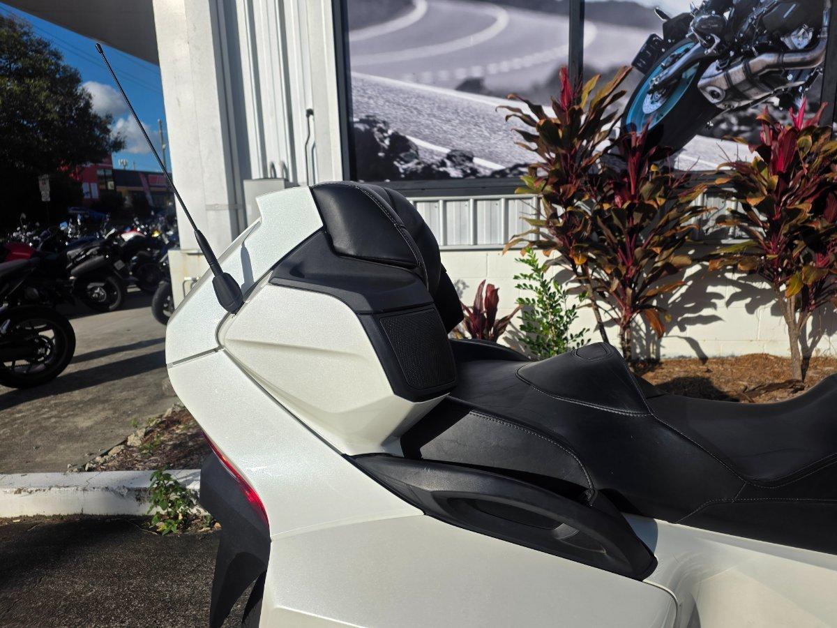 2017 CAN-AM SPYDER RT STD SM6 CRUISER