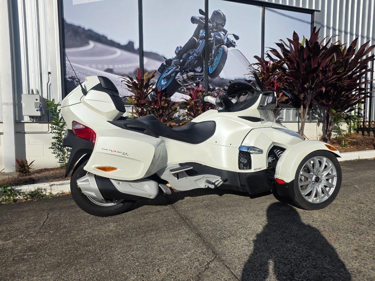 2017 CAN-AM SPYDER RT STD SM6 CRUISER