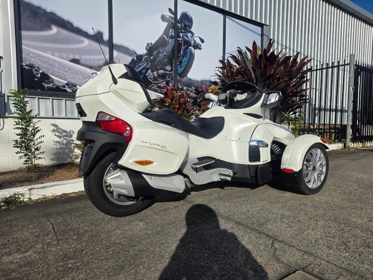 2017 CAN-AM SPYDER RT STD SM6 CRUISER