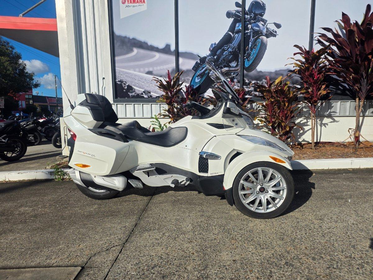 2017 CAN-AM SPYDER RT STD SM6 CRUISER