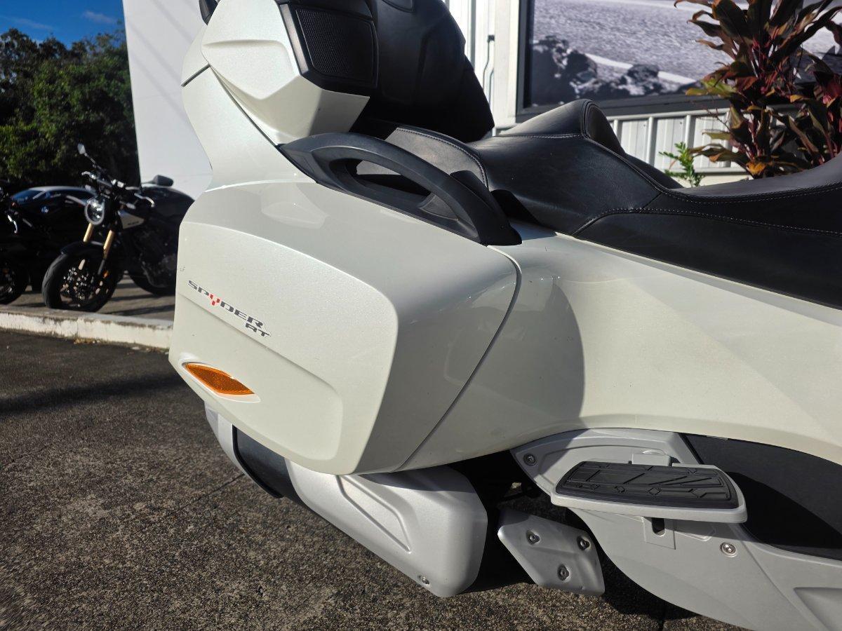 2017 CAN-AM SPYDER RT STD SM6 CRUISER