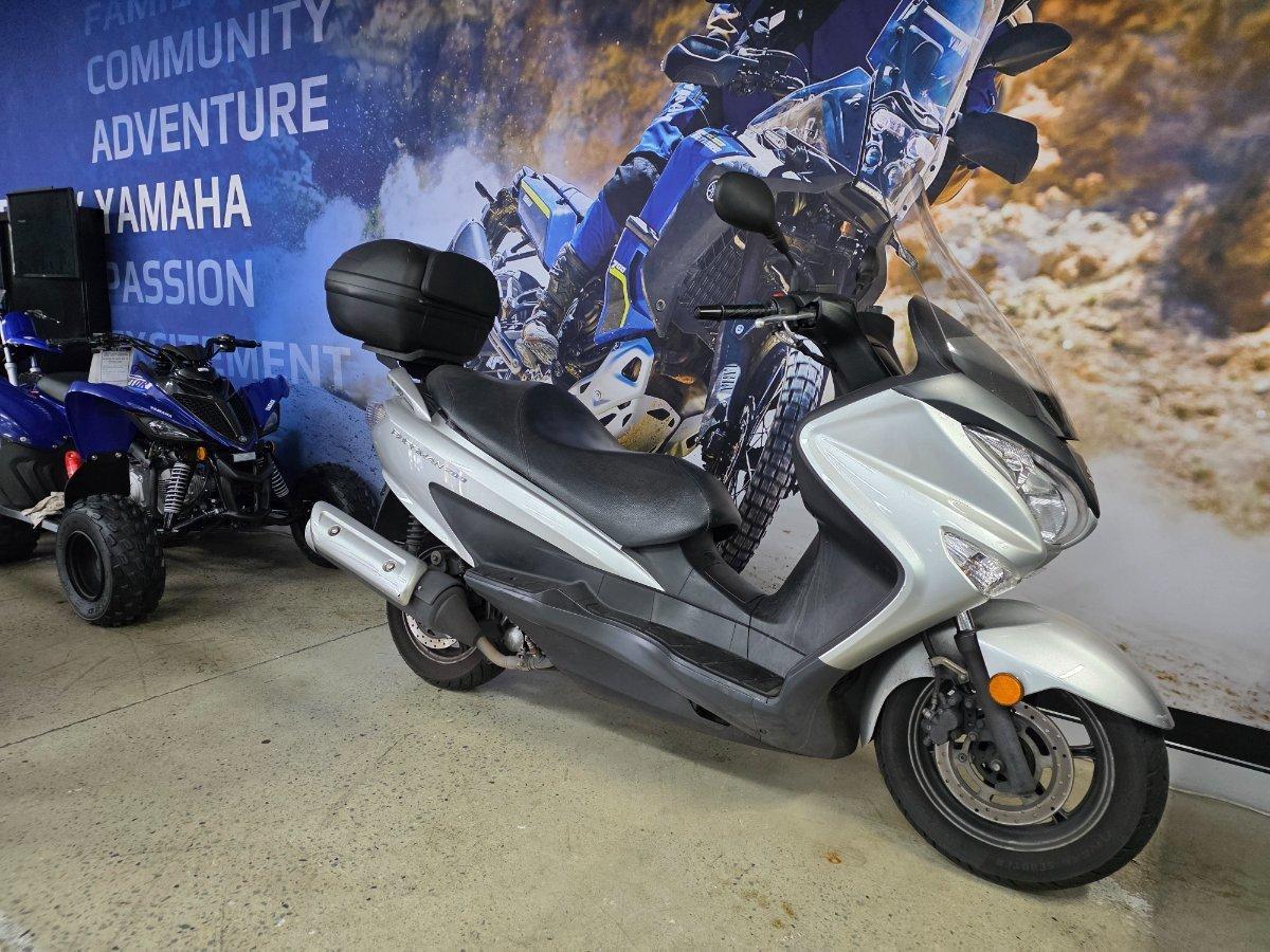 2014 SUZUKI BURGMAN 200 SCOOTER