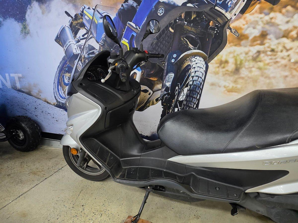 2014 SUZUKI BURGMAN 200 SCOOTER