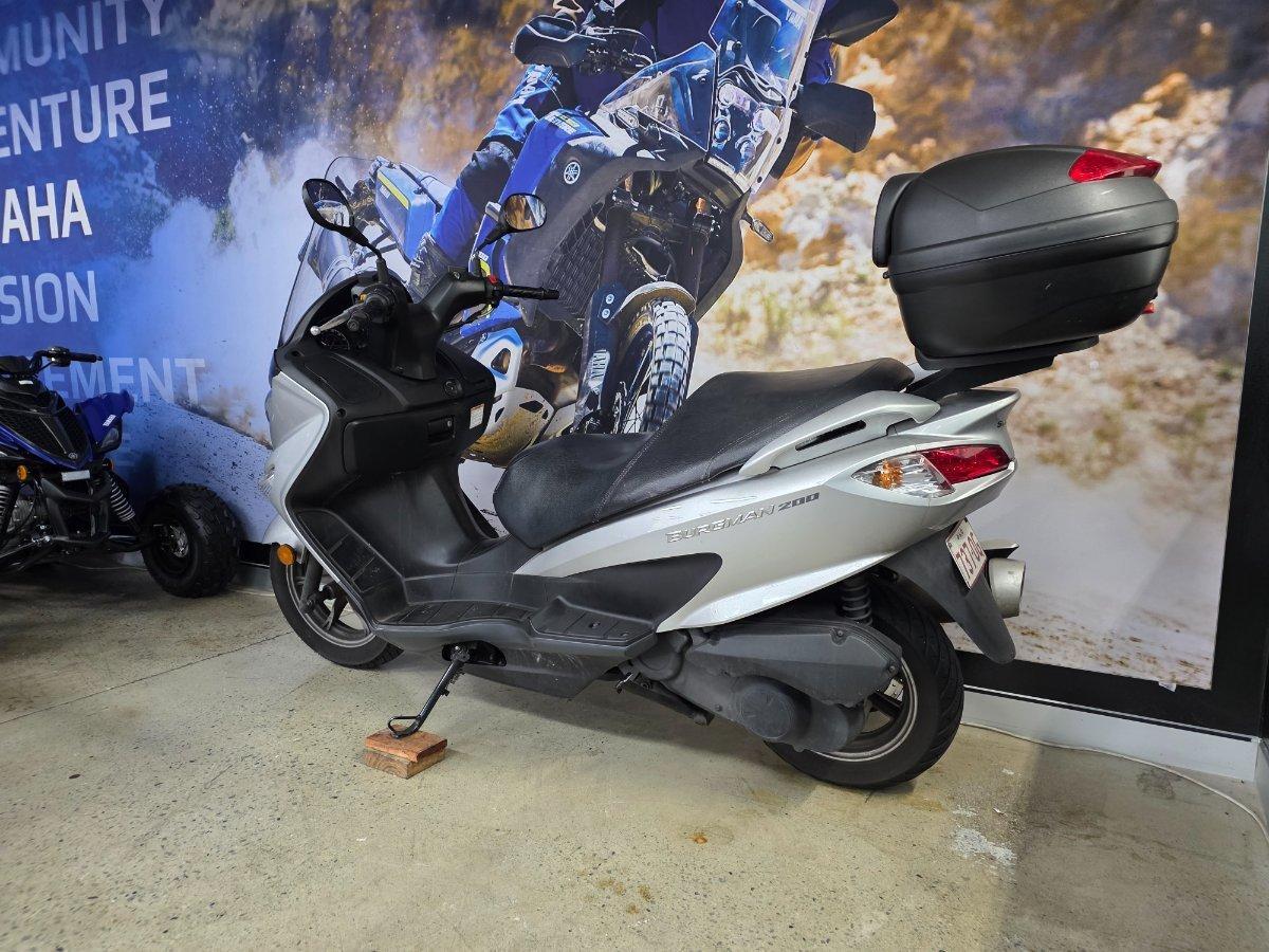 2014 SUZUKI BURGMAN 200 SCOOTER