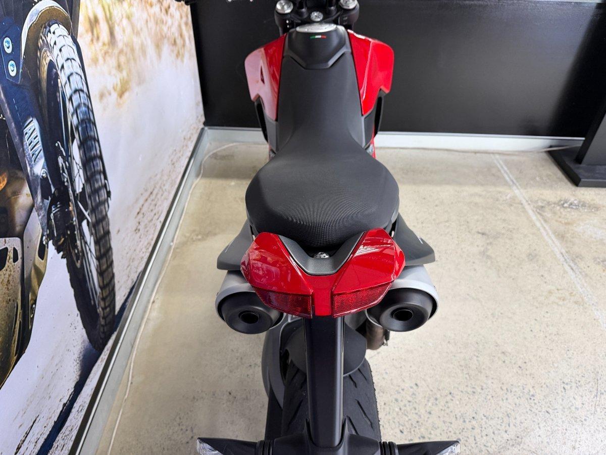 2019 DUCATI HYPERMOTARD 950 SP DUAL SPORTS