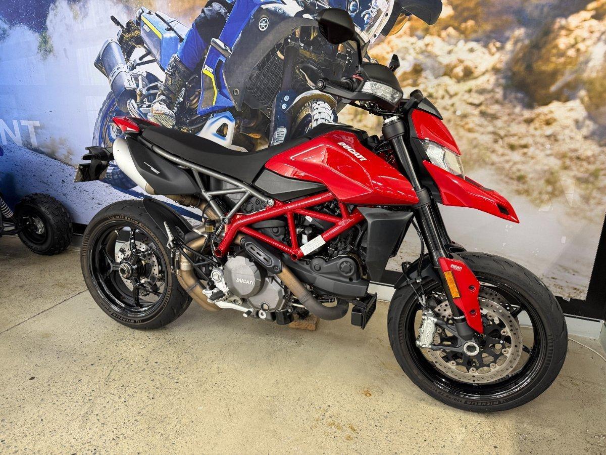 2019 DUCATI HYPERMOTARD 950 SP DUAL SPORTS