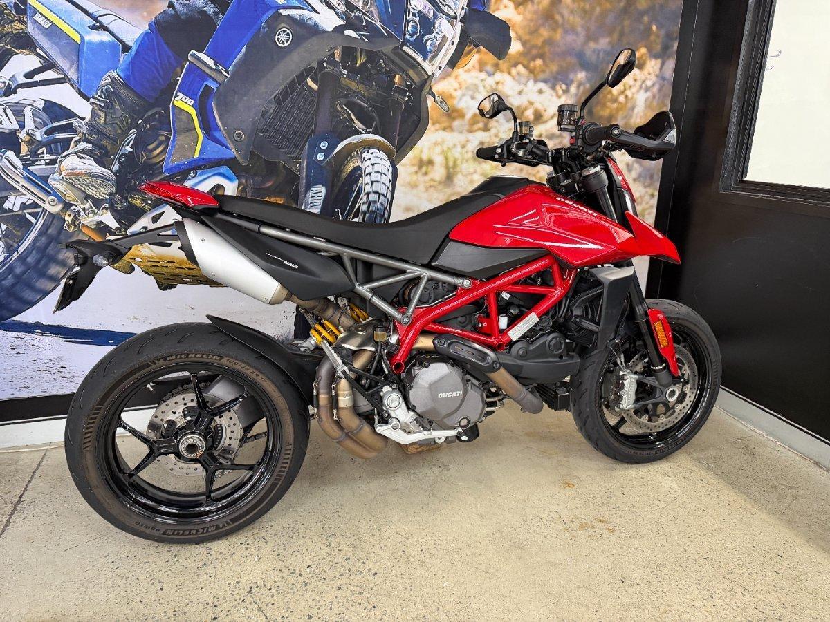 2019 DUCATI HYPERMOTARD 950 SP DUAL SPORTS