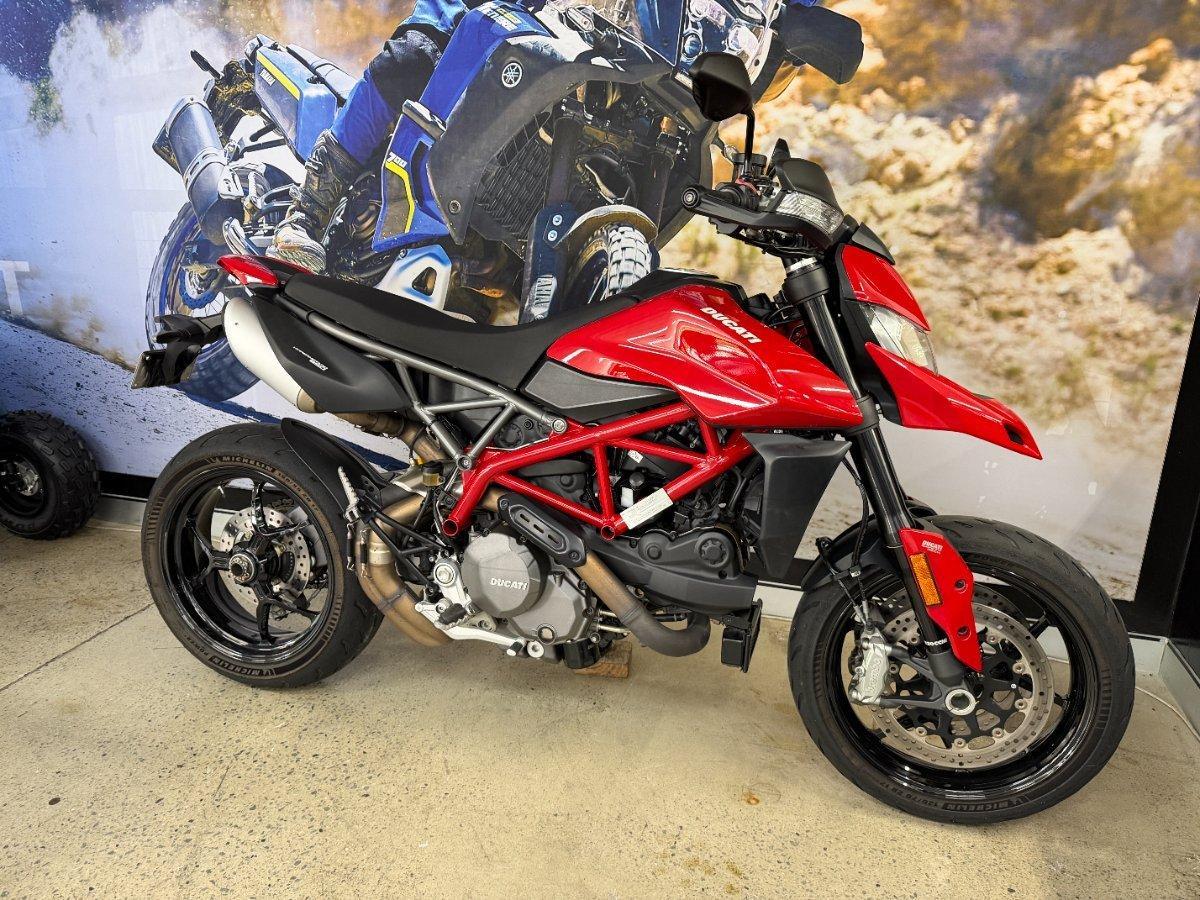 2019 DUCATI HYPERMOTARD 950 SP DUAL SPORTS