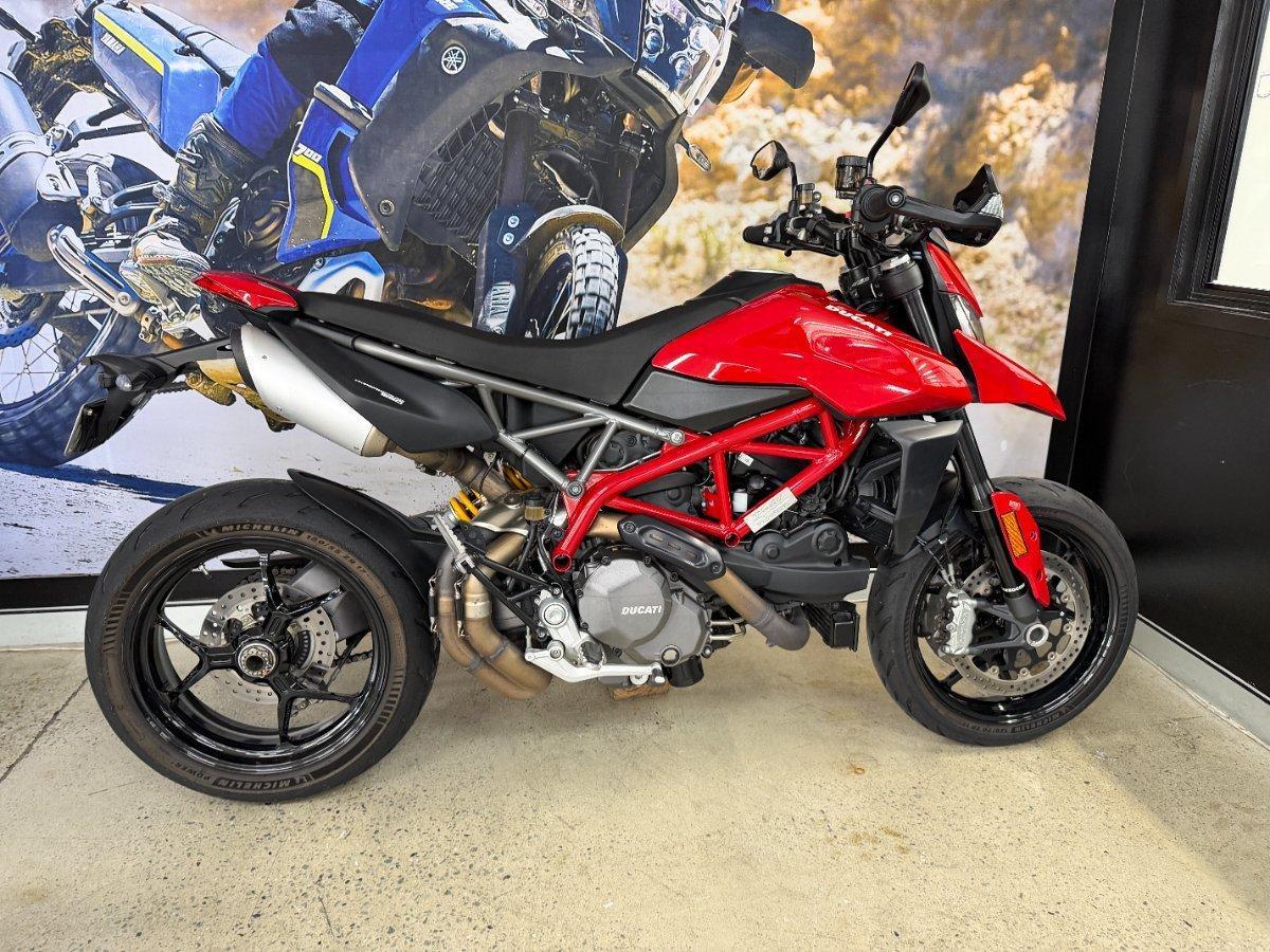 2019 DUCATI HYPERMOTARD 950 SP DUAL SPORTS