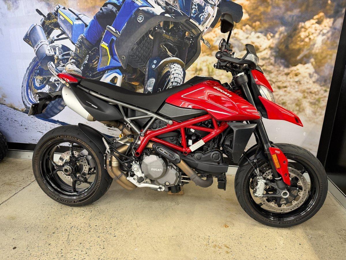 2019 DUCATI HYPERMOTARD 950 SP DUAL SPORTS