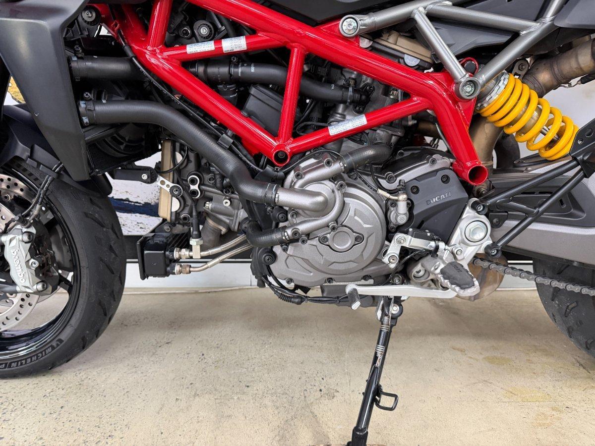 2019 DUCATI HYPERMOTARD 950 SP DUAL SPORTS