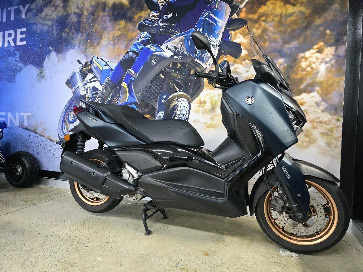 2023 YAMAHA XMAX 300 (CZD300A) SCOOTER