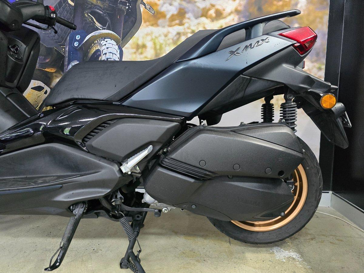 2023 YAMAHA XMAX 300 (CZD300A) SCOOTER