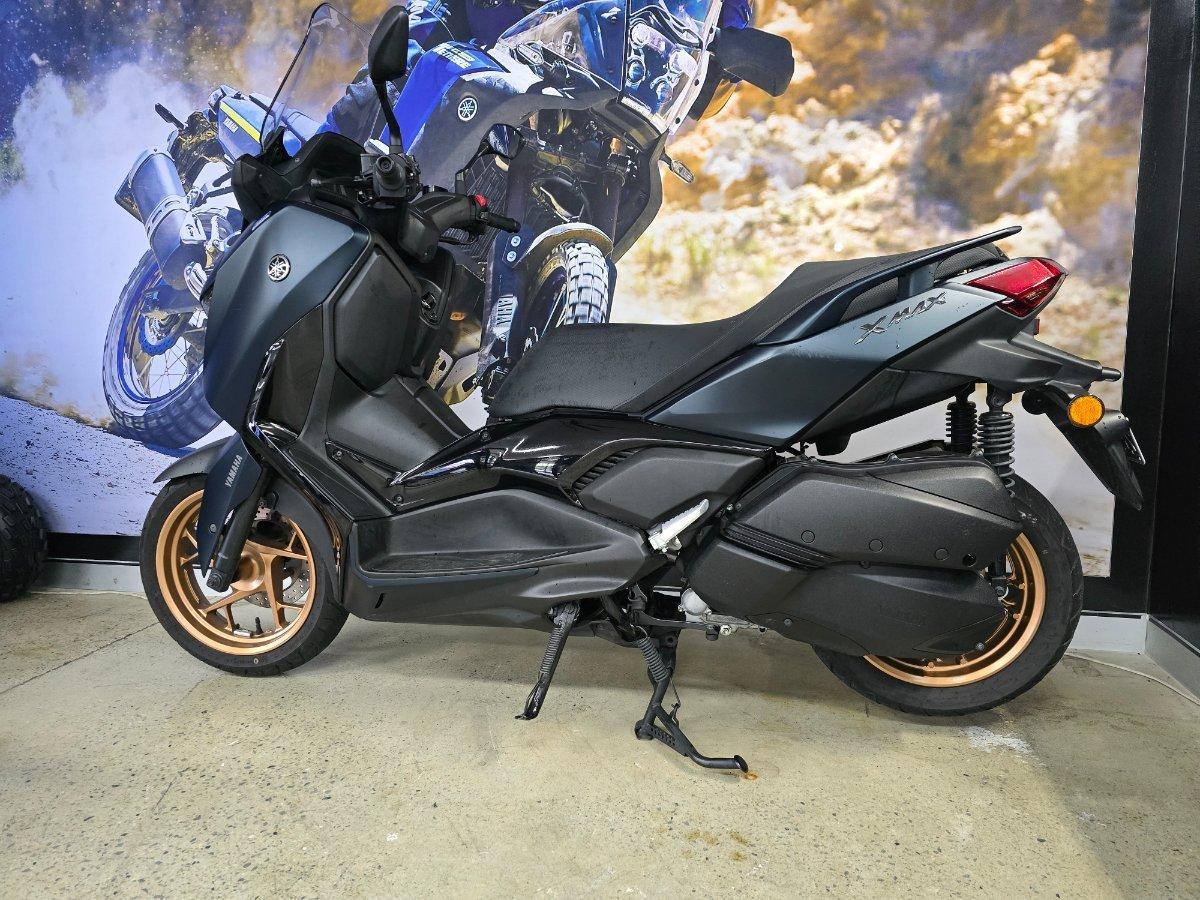 2023 YAMAHA XMAX 300 (CZD300A) SCOOTER