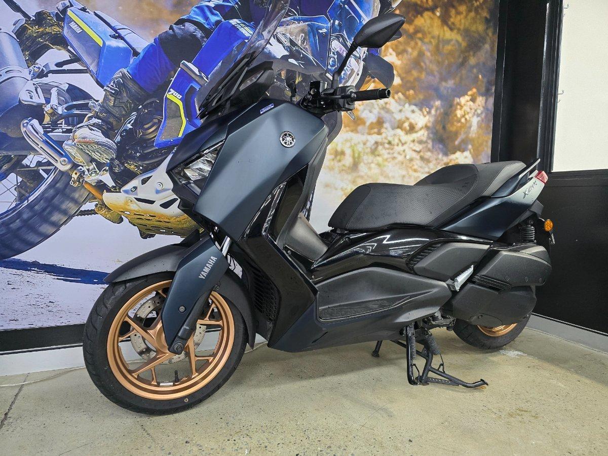 2023 YAMAHA XMAX 300 (CZD300A) SCOOTER