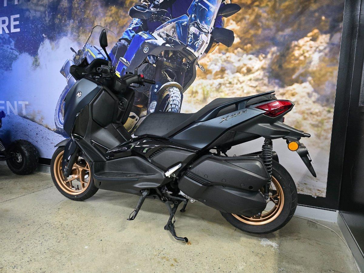2023 YAMAHA XMAX 300 (CZD300A) SCOOTER