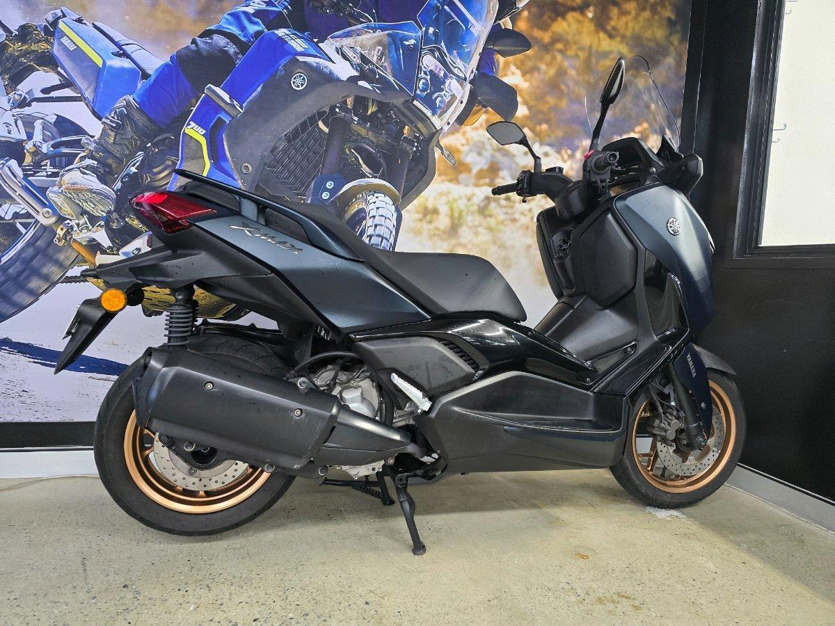 2023 YAMAHA XMAX 300 (CZD300A) SCOOTER
