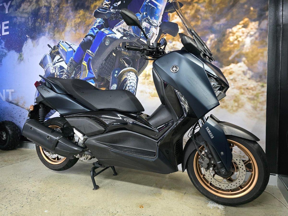 2023 YAMAHA XMAX 300 (CZD300A) SCOOTER