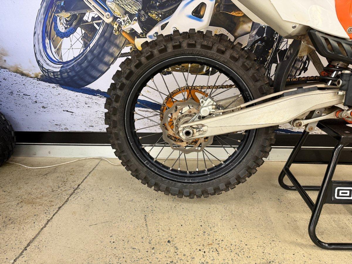 2015 KTM 450 SX-F MOTOCROSS