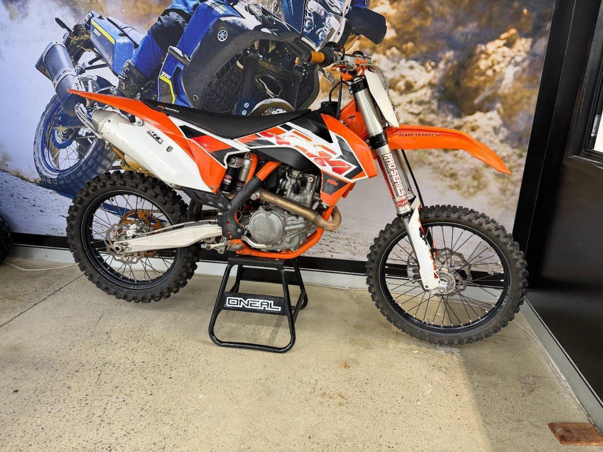 2015 KTM 450 SX-F MOTOCROSS