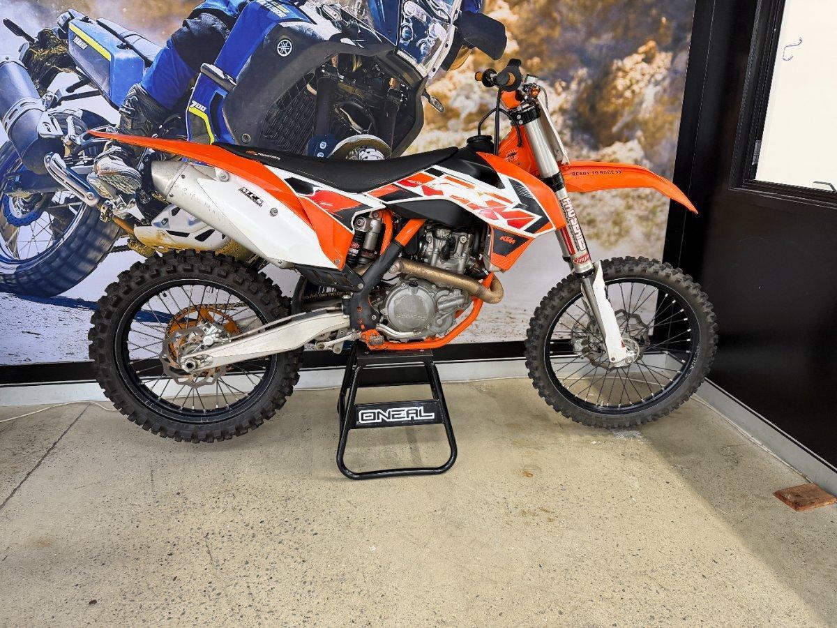 2015 KTM 450 SX-F MOTOCROSS
