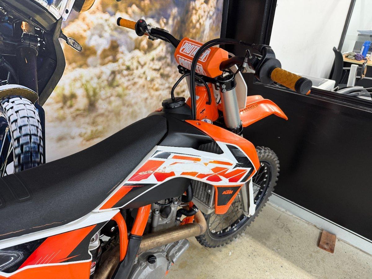 2015 KTM 450 SX-F MOTOCROSS