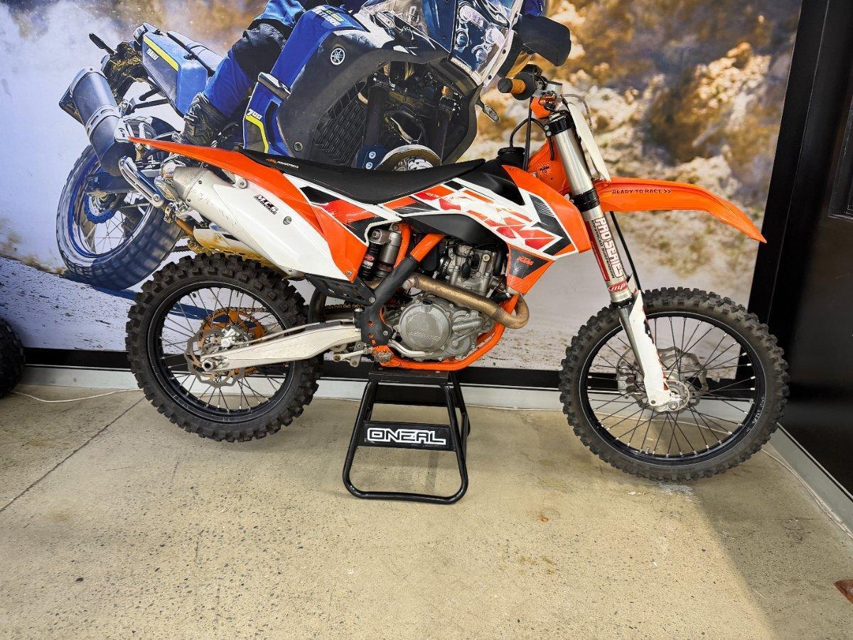 2015 KTM 450 SX-F MOTOCROSS