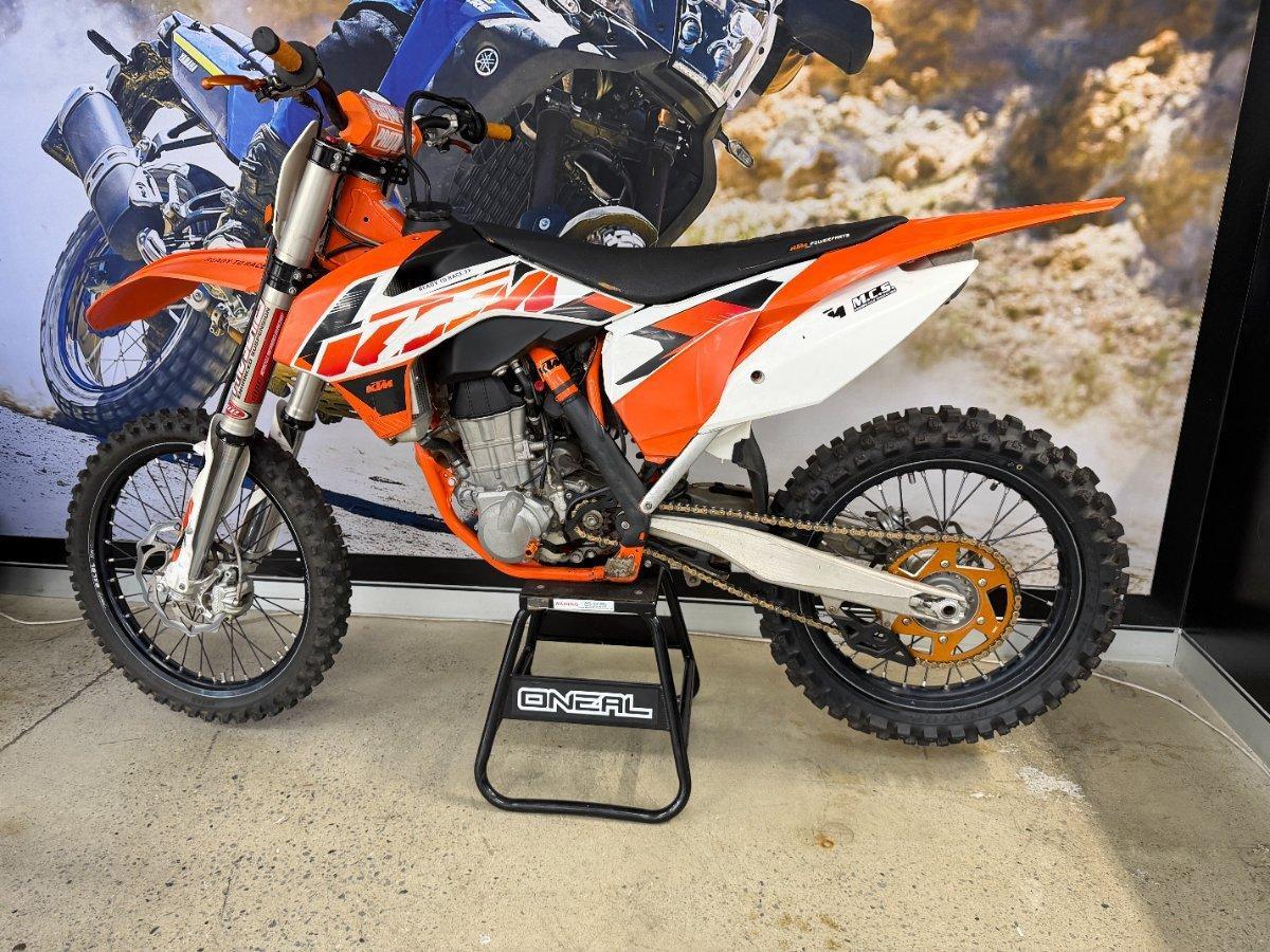 2015 KTM 450 SX-F MOTOCROSS
