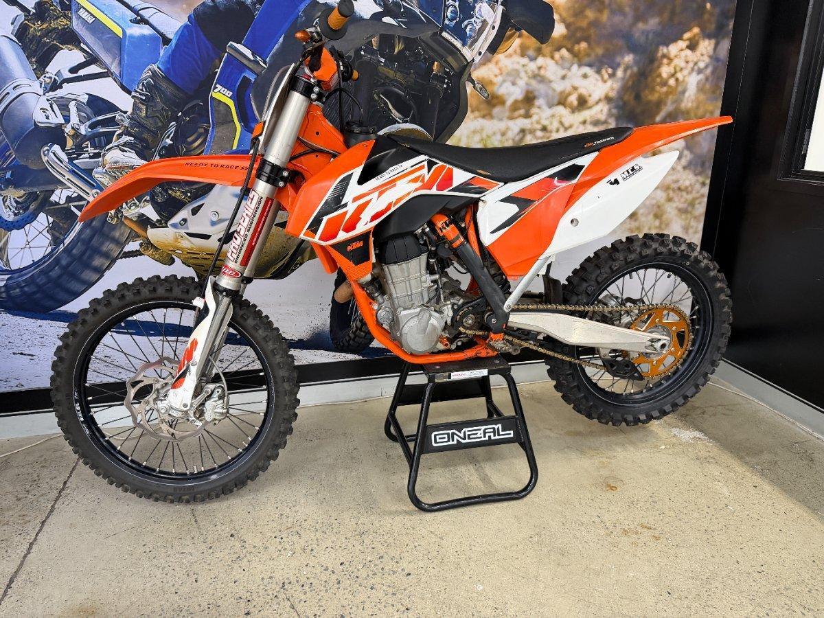 2015 KTM 450 SX-F MOTOCROSS